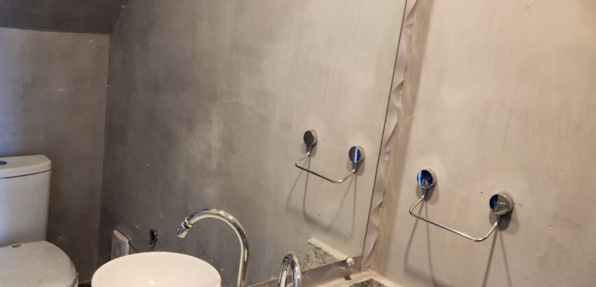 Duplex en venta  Laurenty – Luque