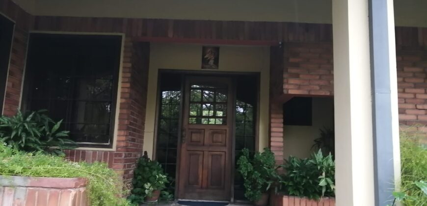 Alquilo Propiedad sobre avenida Sacramento