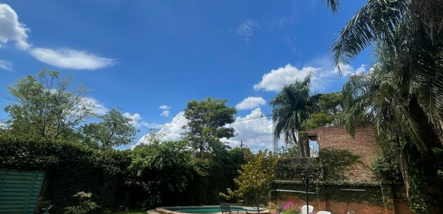 VENDO PROPIEDAD EN ESQUINA SOBRE MOLAS LOPEZ