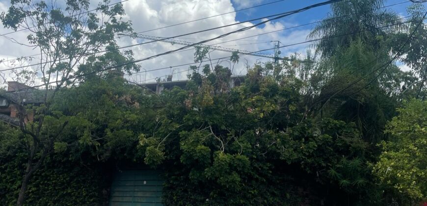 VENDO PROPIEDAD EN ESQUINA SOBRE MOLAS LOPEZ