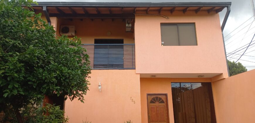 Vendo Duplex Semiamoblado en San Lorenzo