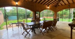 VENDO PROPIEDAD EN ESQUINA SOBRE MOLAS LOPEZ