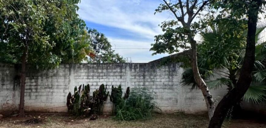 VENDO CASA EN LUQUE .