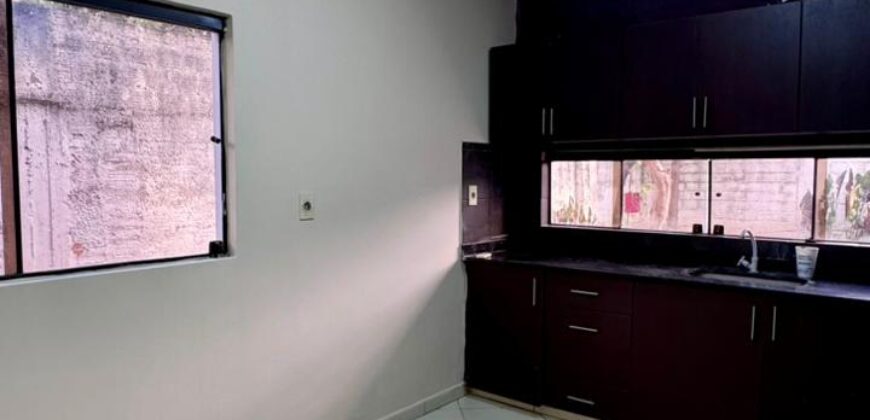 VENDO CASA EN LUQUE .