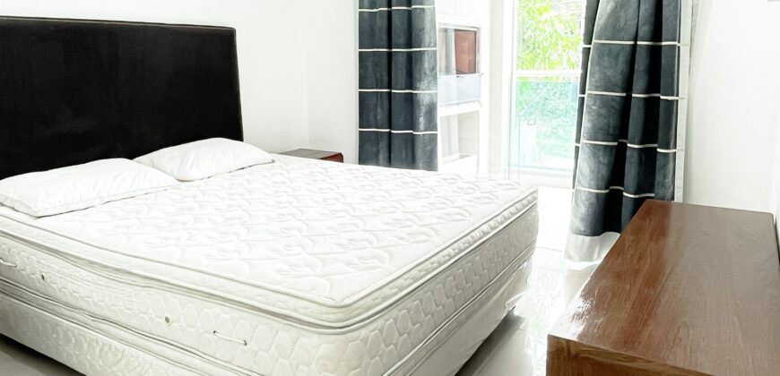 EN VENTA Departamento AMOBLADO Y EQUIPADO