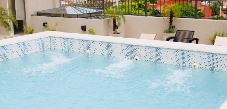 EN VENTA Departamento AMOBLADO Y EQUIPADO