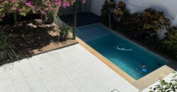 EN VENTA CASA BARRIO LA ENCARNACIÓN – CENTRO