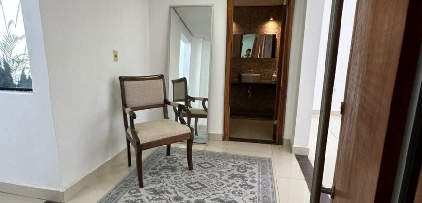 EN VENTA CASA BARRIO LA ENCARNACIÓN – CENTRO