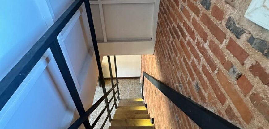 EN VENTA CASA BARRIO LA ENCARNACIÓN – CENTRO