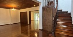 Alquilo Casa Barrio el dorado