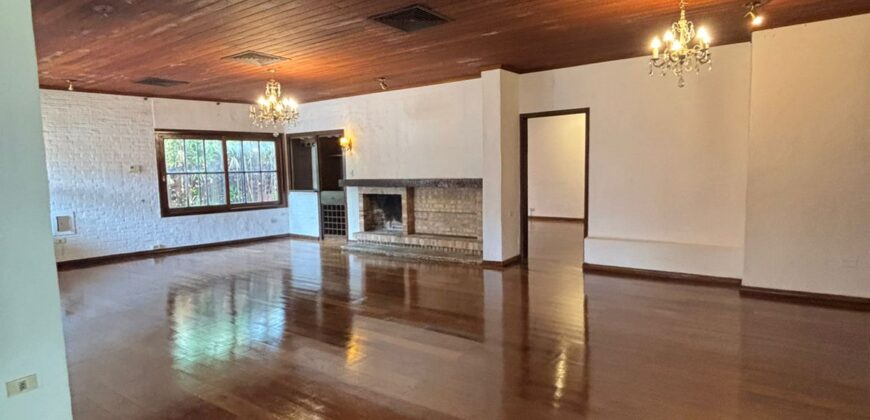 Alquilo Casa Barrio el dorado