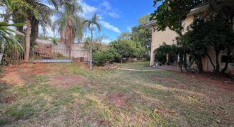 VENDO AMPLIA CASA A REFACCIONAR EN EL BARRIO REPUBLICANO