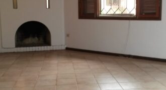 Alquilo Casa en Barrio Mburicao